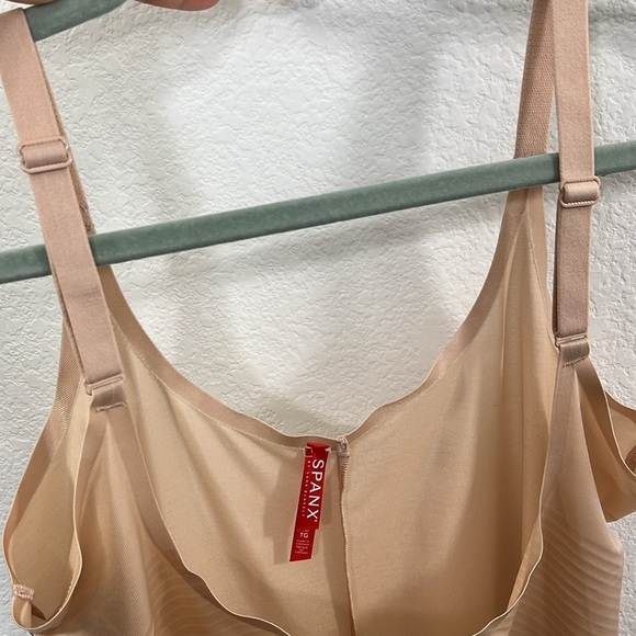 SPANX Women's Thinstincts 2.0 Open-Bust Mid-Thigh Bodysuit size XL - Picture 5 of 10